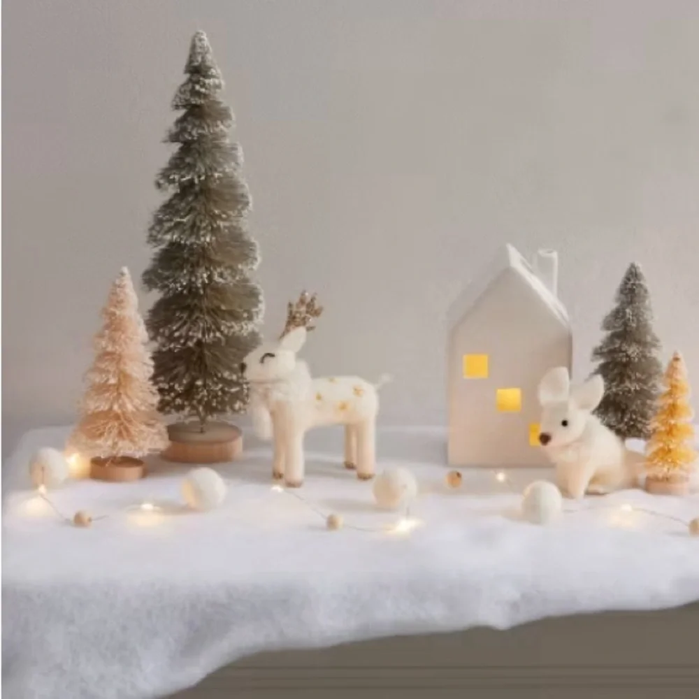 Wondershop NWT Snow Blanket Target